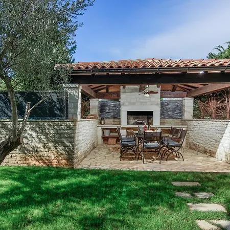 Olea Mare With Private Heated Pool Vila Buici (Istria)