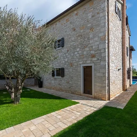Olea Mare With Private Heated Pool Villa