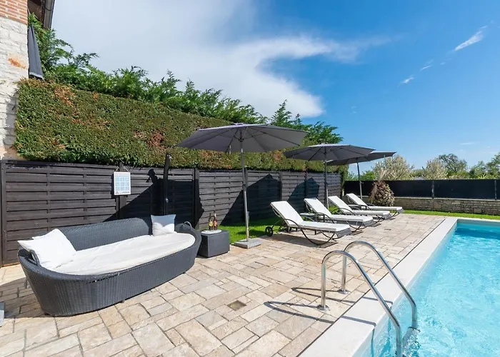 Olea Mare With Private Heated Pool Vila Buici (Istria)