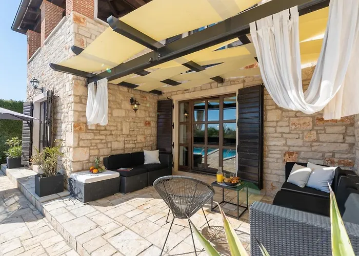 Olea Mare With Private Heated Pool Buici (Istria)