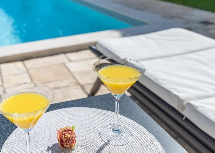 Olea Mare With Private Heated Pool Buici (Istria)