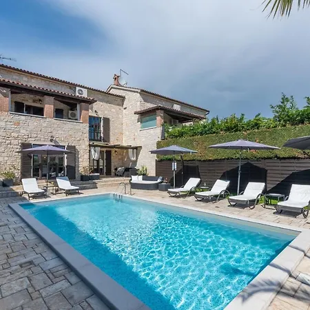 Olea Mare With Private Heated Pool Βίλα