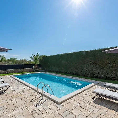 Βίλα Olea Mare With Private Heated Pool