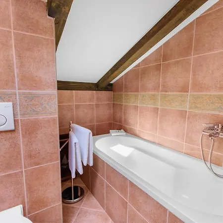 Olea Mare With Private Heated Pool Buici (Istria)