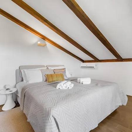 Olea Mare With Private Heated Pool Buici (Istria)