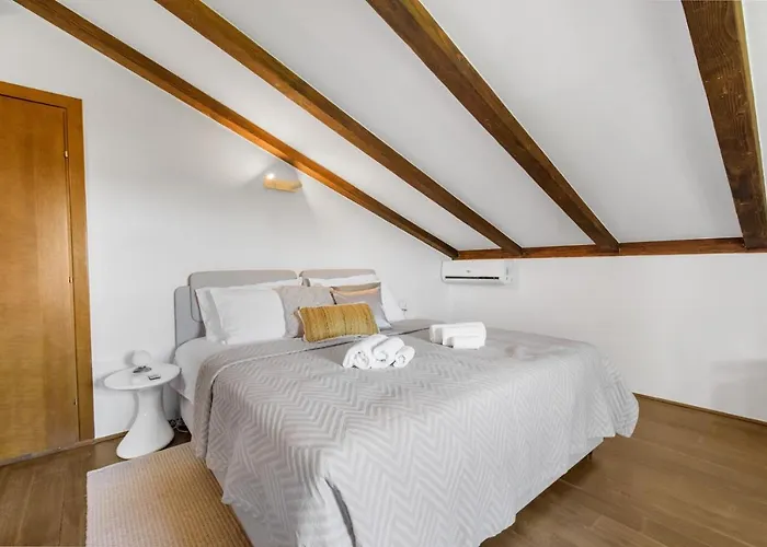 Olea Mare With Private Heated Pool Buici (Istria)